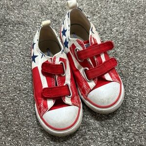 Kids Converse Shoes Size 10